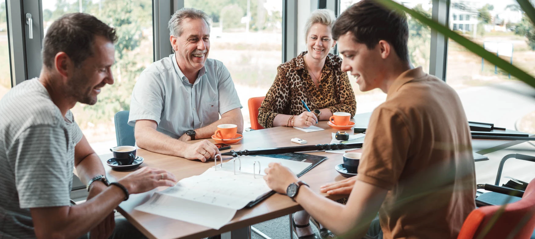 Team Van Klompenburg in gesprek